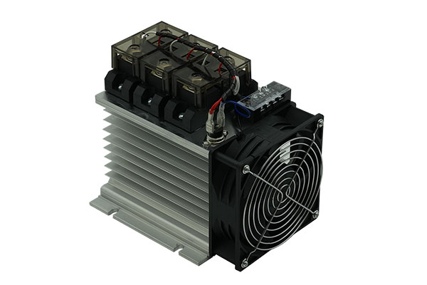 三相工业级固态继电器整机